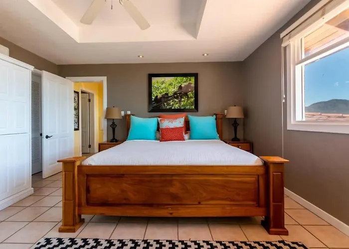 Сasa de vacaciones Luxury Five-bedroom Oasis In With A Private Pool And Stylish Decor Playa Flamingo