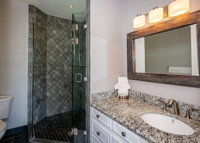 Сasa de vacaciones Luxury Five-bedroom Oasis In With A Private Pool And Stylish Decor Playa Flamingo